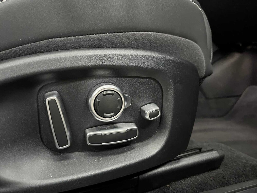 Jaguar I-PACE EV400 First Edition 90 kWh 400pk 2018 ORIG-NL, XB-161-J