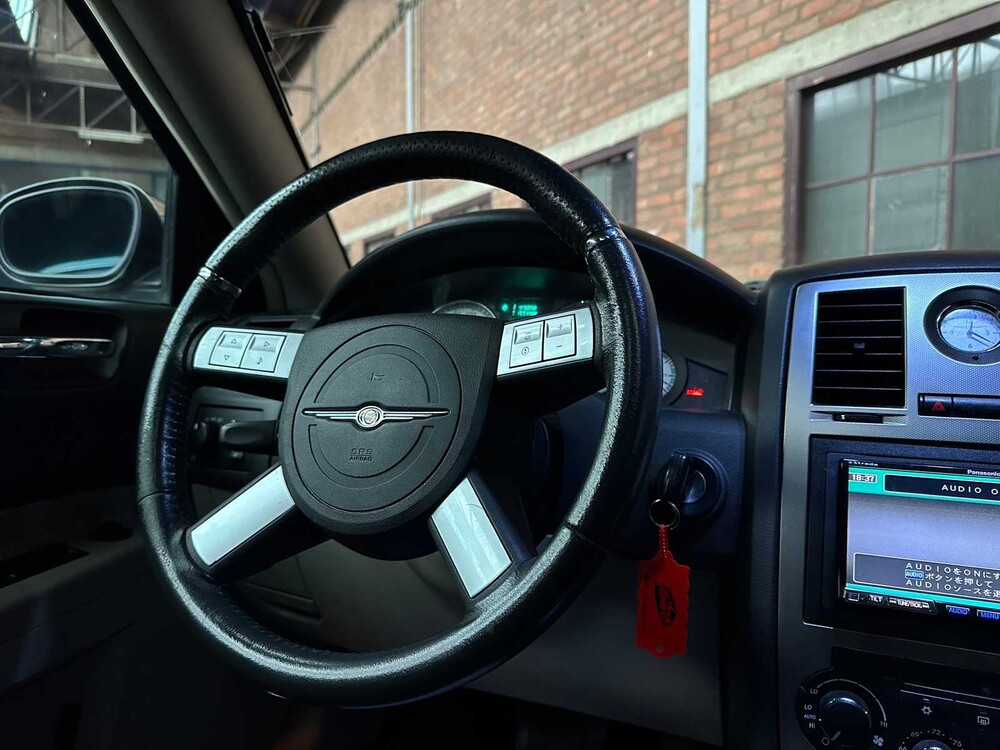 Chrystler 300C SRT8 6.1 V8 425hp 2010