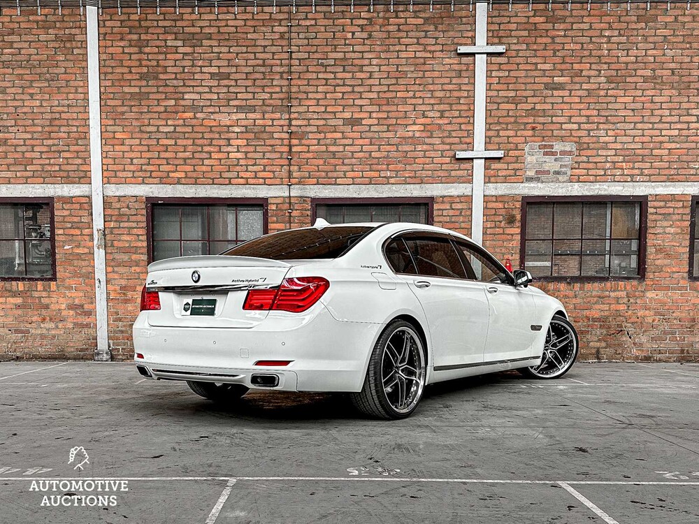 BMW ActiveHybrid7 4.4 V8 465PK 2012