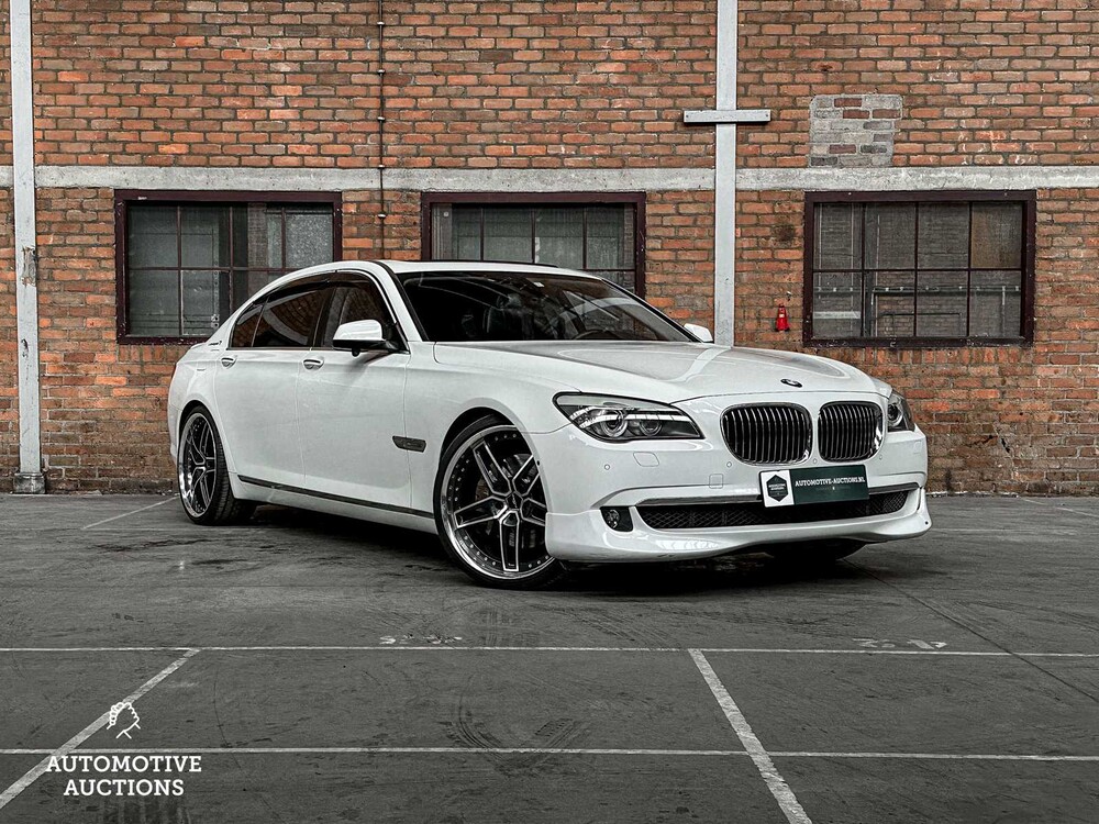 BMW ActiveHybrid7 4.4 V8 465PK 2012