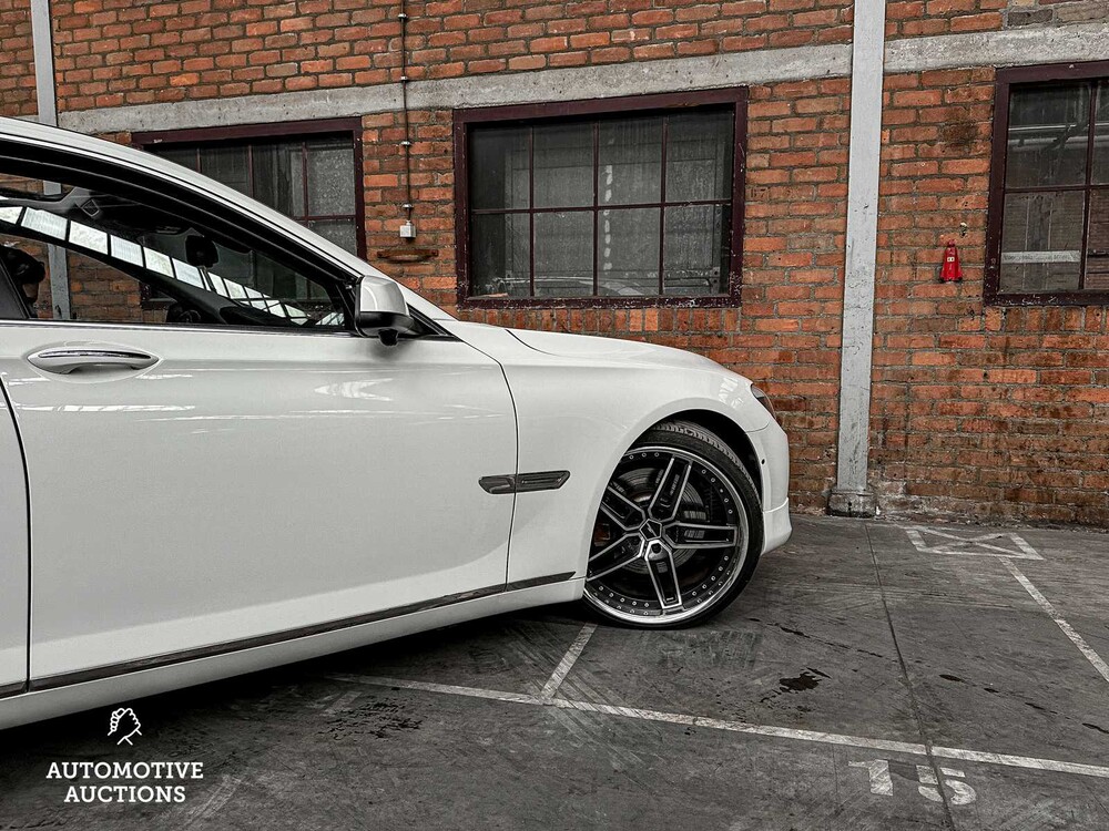 BMW ActiveHybrid7 4.4 V8 465PK 2012