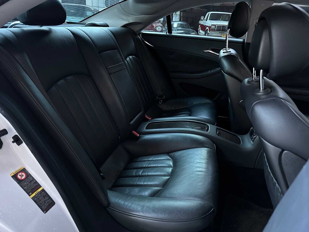 Mercedes-Benz CLS500 5.0 V8 306PS 2005 -Youngtimer-