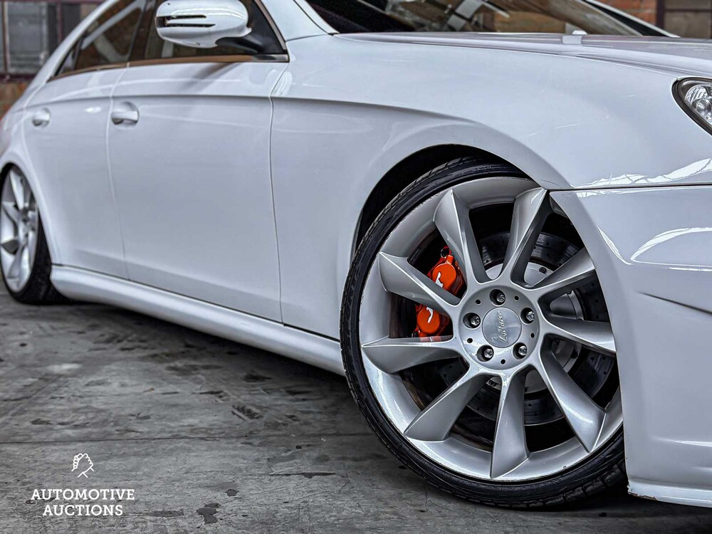 Mercedes-Benz CLS500 5.0 V8 306PS 2005 -Youngtimer-