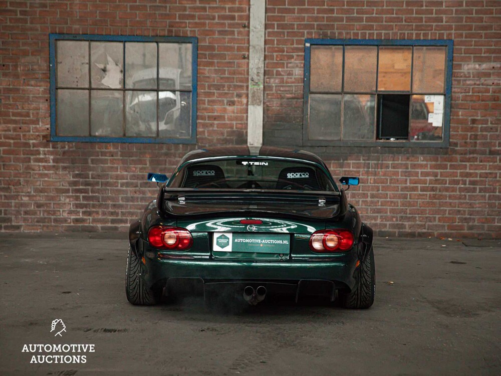 Mazda MX-5 1.6i Touring 220PS 2001, 27-XB-SP