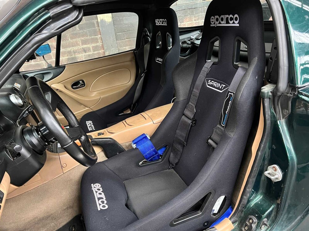 Mazda MX-5 1.6i Touring 220PS 2001, 27-XB-SP