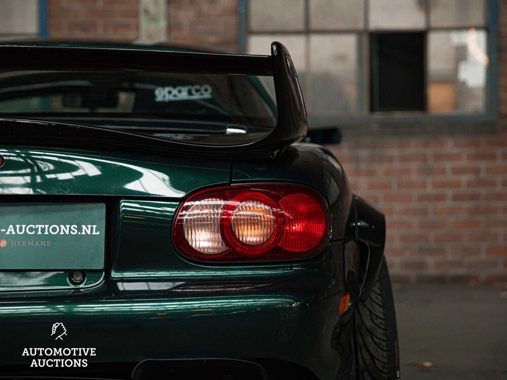 Mazda MX-5 1.6i Touring 220PS 2001, 27-XB-SP