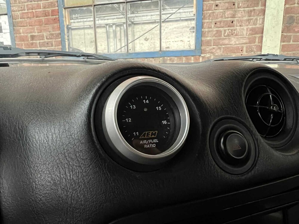 Mazda MX-5 1.6i Touring 220PS 2001, 27-XB-SP