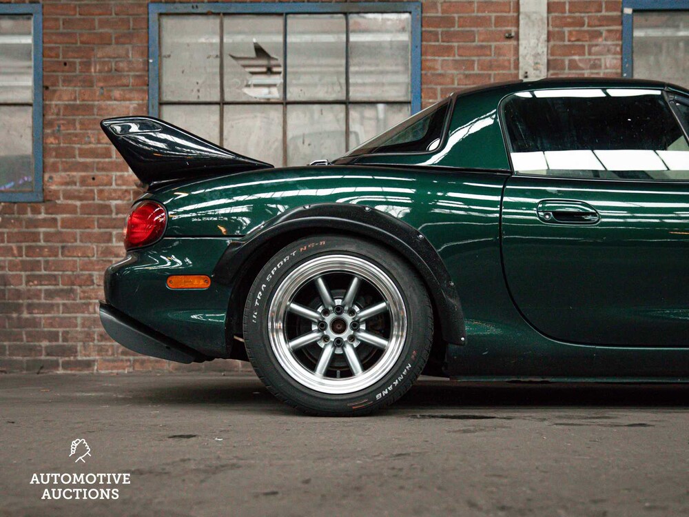 Mazda MX-5 1.6i Touring 220PS 2001, 27-XB-SP
