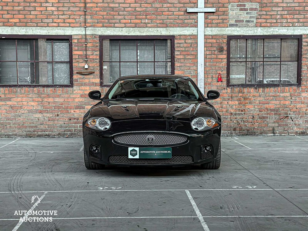 Jaguar XKR Coupé 4.2 V8 420PS 2008 -Youngtimer-