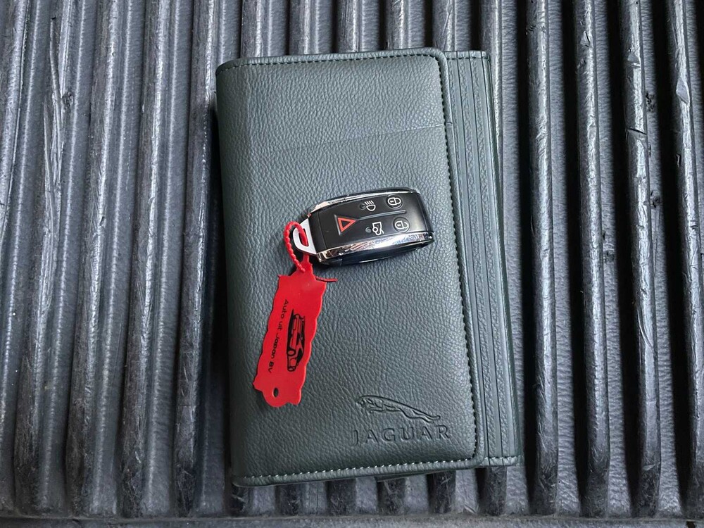 Jaguar XKR Coupé 4.2 V8 420PS 2008 -Youngtimer-