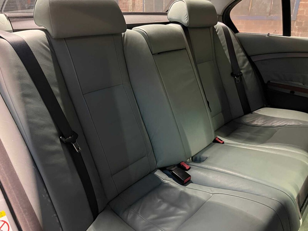 BMW 735i E65 272pk 2001 7-serie, KN-895-D -Youngtimer-