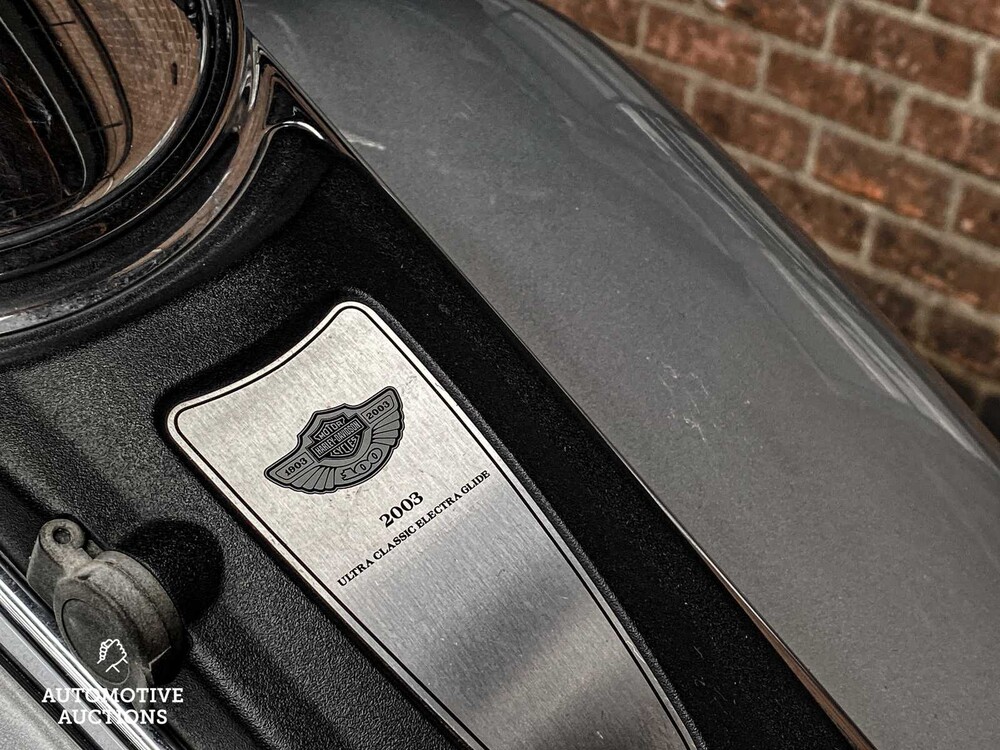 Harley Davidson FLHTCUI Electra Glide Ultra Classic Jubiläums-Motorkreuzer