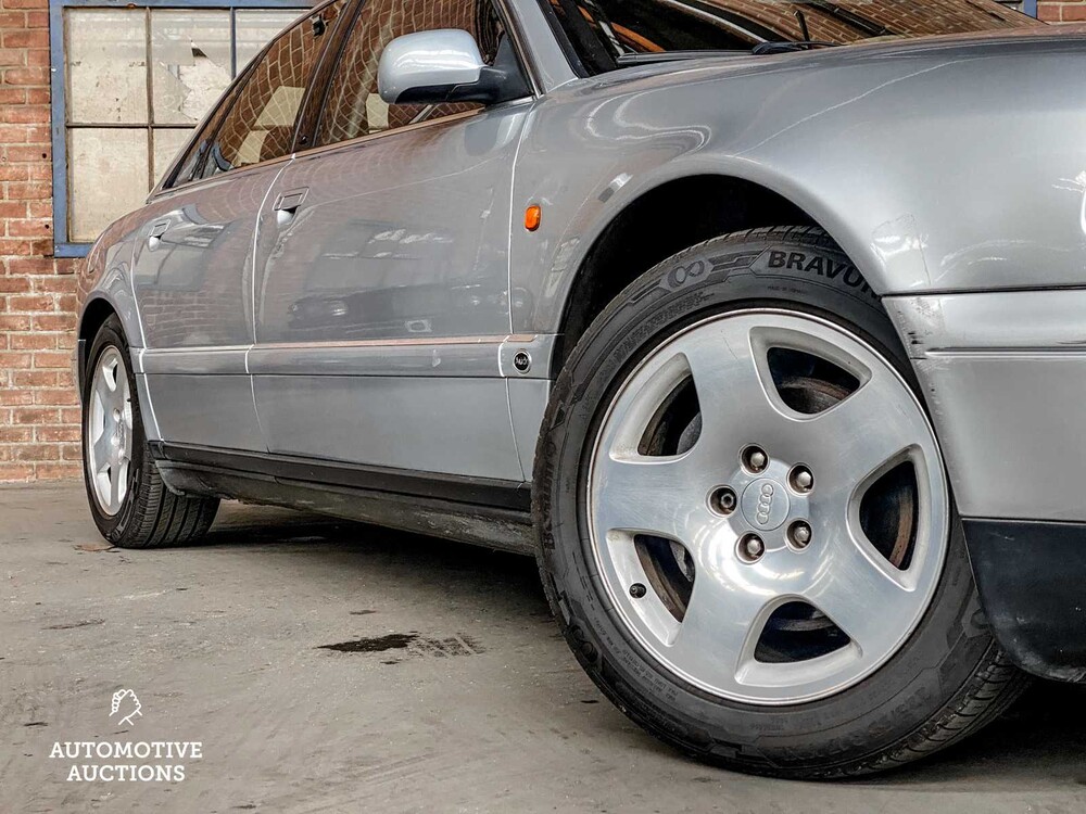 Audi A8 3.7 V8 Quattro 230PS 1996, S-080-ZJ -Youngtimer-