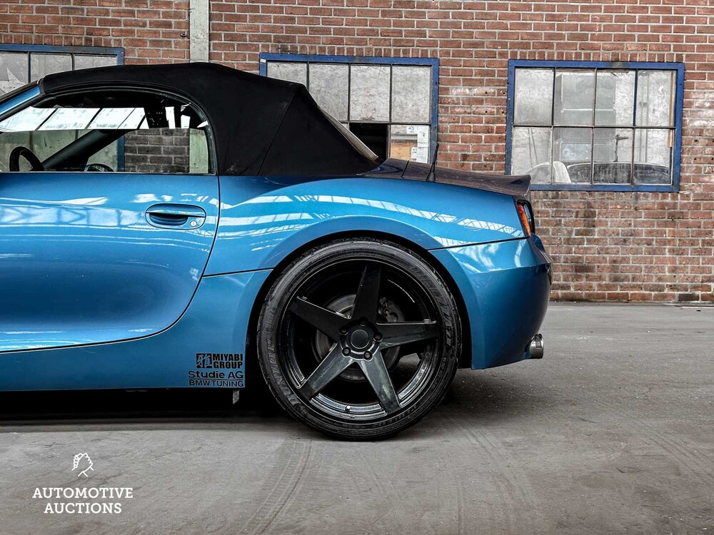 BMW Z4 Roadster 3.0 231PS 2004 SMG -Youngtimer-