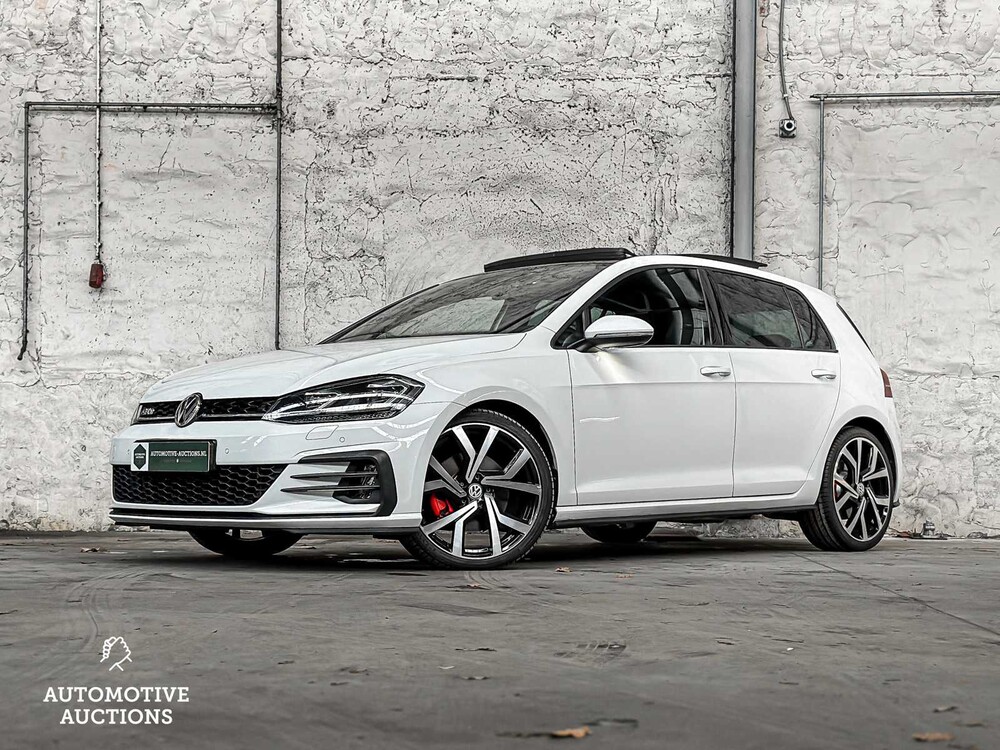 Volkswagen Golf 2.0 TDI GTD 184hp 2017, J-598-ZD