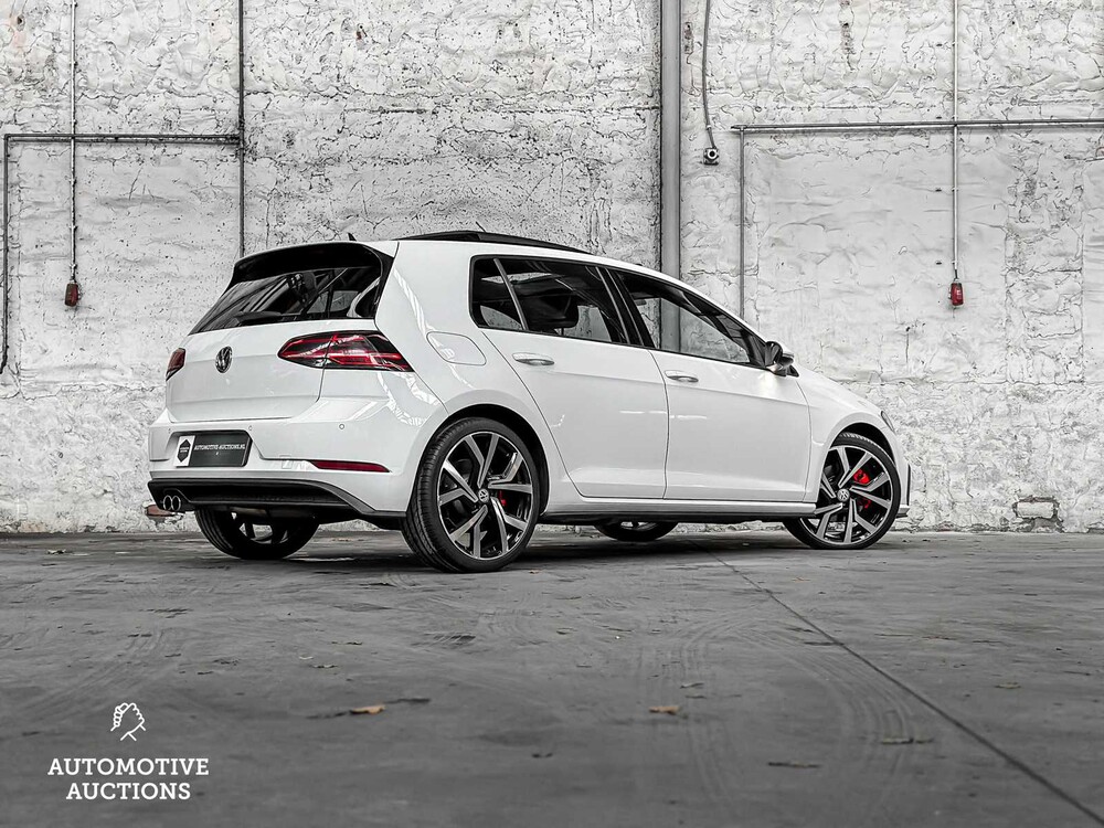 Volkswagen Golf 2.0 TDI GTD 184hp 2017, J-598-ZD