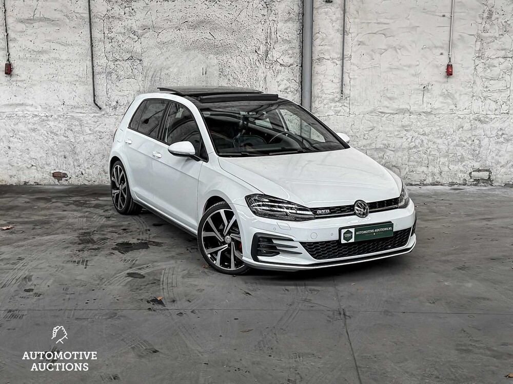 Volkswagen Golf 2.0 TDI GTD 184hp 2017, J-598-ZD