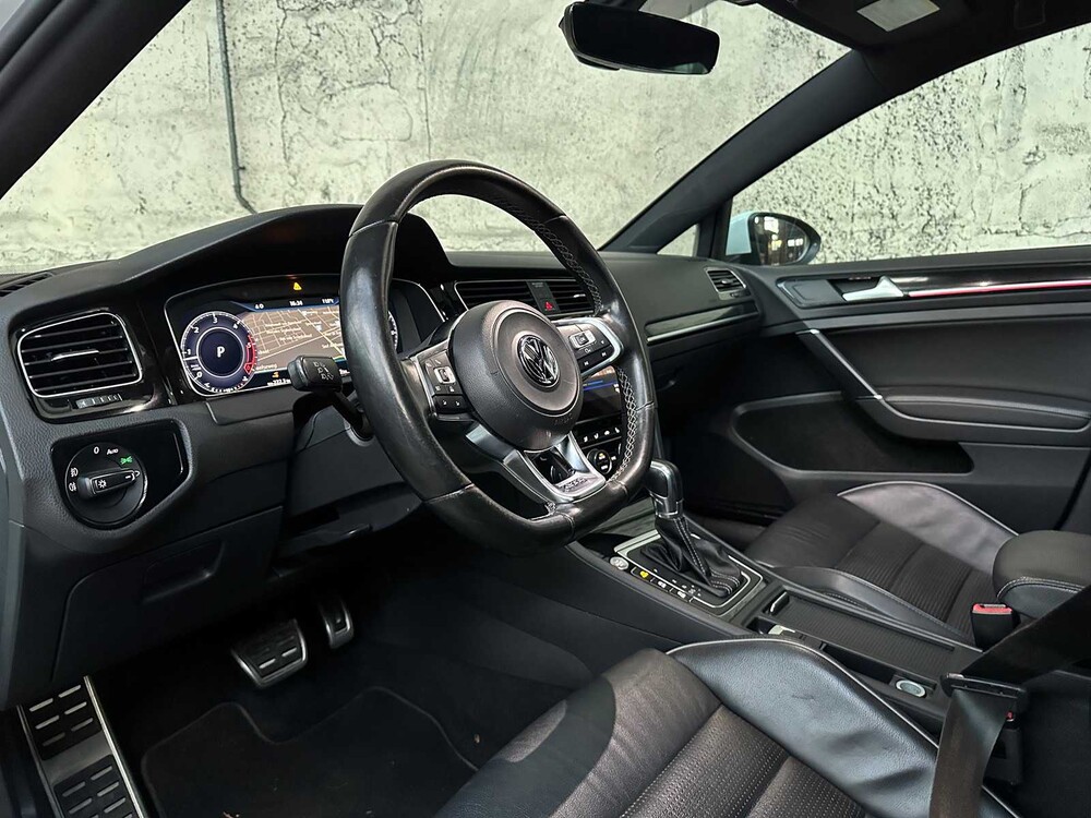 Volkswagen Golf 2.0 TDI GTD 184hp 2017, J-598-ZD