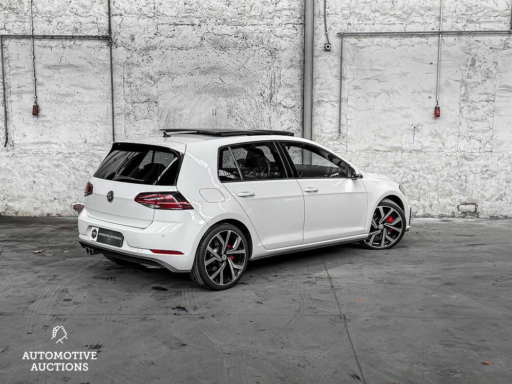 Volkswagen Golf 2.0 TDI GTD 184hp 2017, J-598-ZD