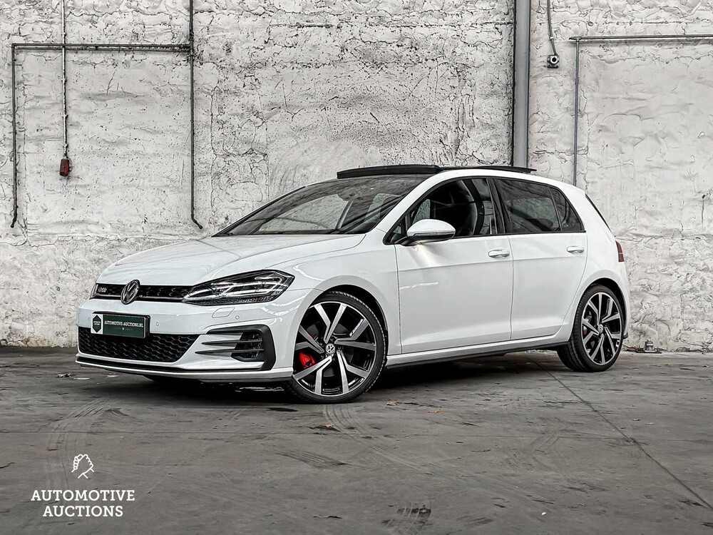 Volkswagen Golf 2.0 TDI GTD 184hp 2017, J-598-ZD
