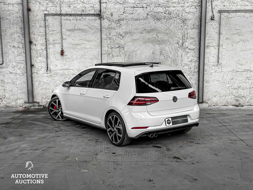 Volkswagen Golf 2.0 TDI GTD 184hp 2017, J-598-ZD