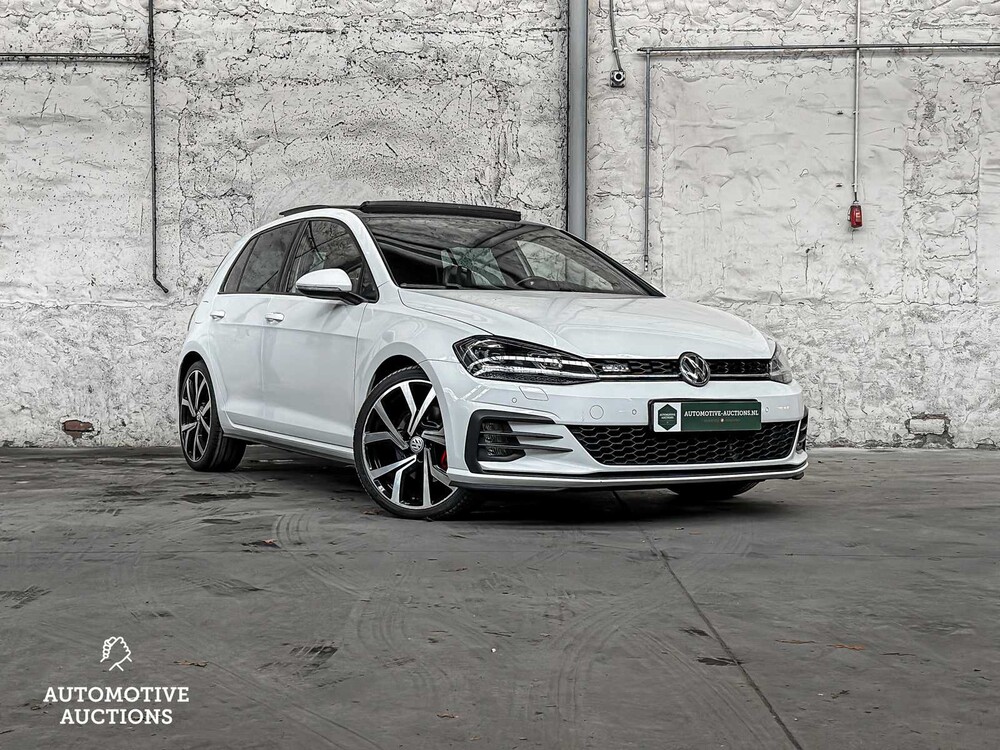 Volkswagen Golf 2.0 TDI GTD 184hp 2017, J-598-ZD