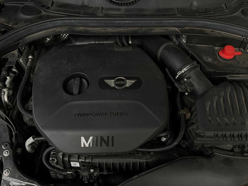 Mini Clubman 1.5 One Business 102hp 2016 -ORIG NL- JV-187-B