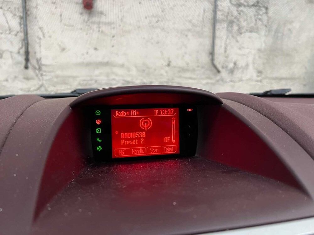 Ford Fiesta 1.4 Titanium 97hp 2010 -Orig. NL-, 63-LBK-7