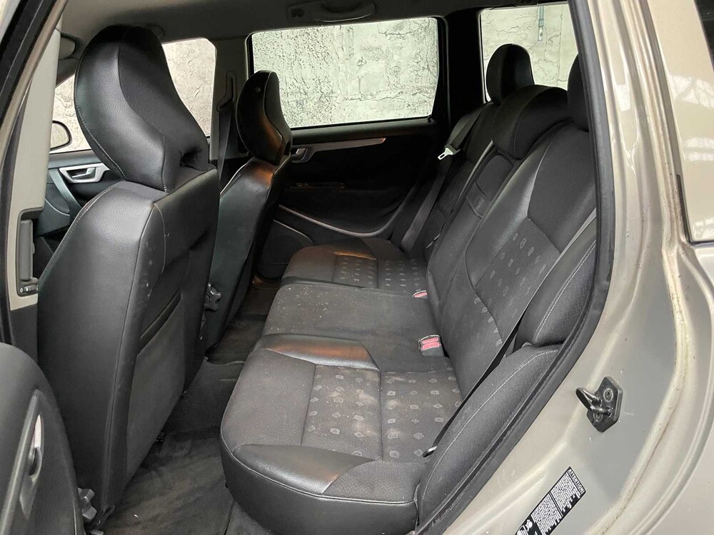 Volvo V70 2.4 Comfort Line 140PS 2002 -ORIG NL-, 86-JN-TV