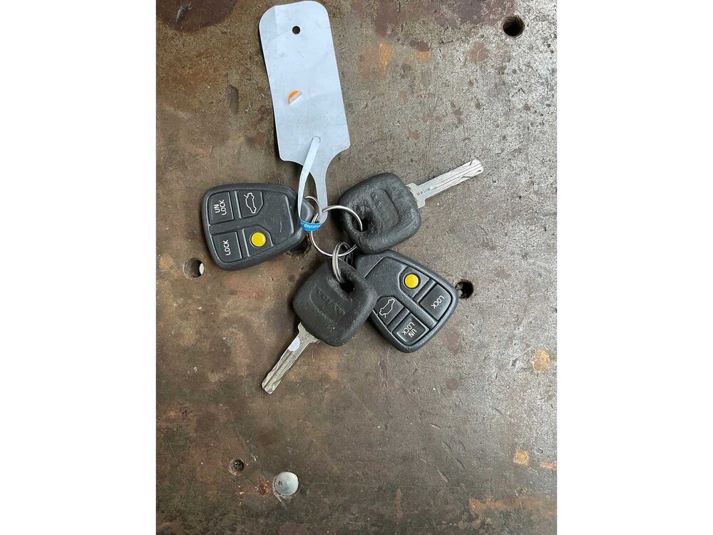 Volvo V70 2.4 Comfort Line 140PS 2002 -ORIG NL-, 86-JN-TV