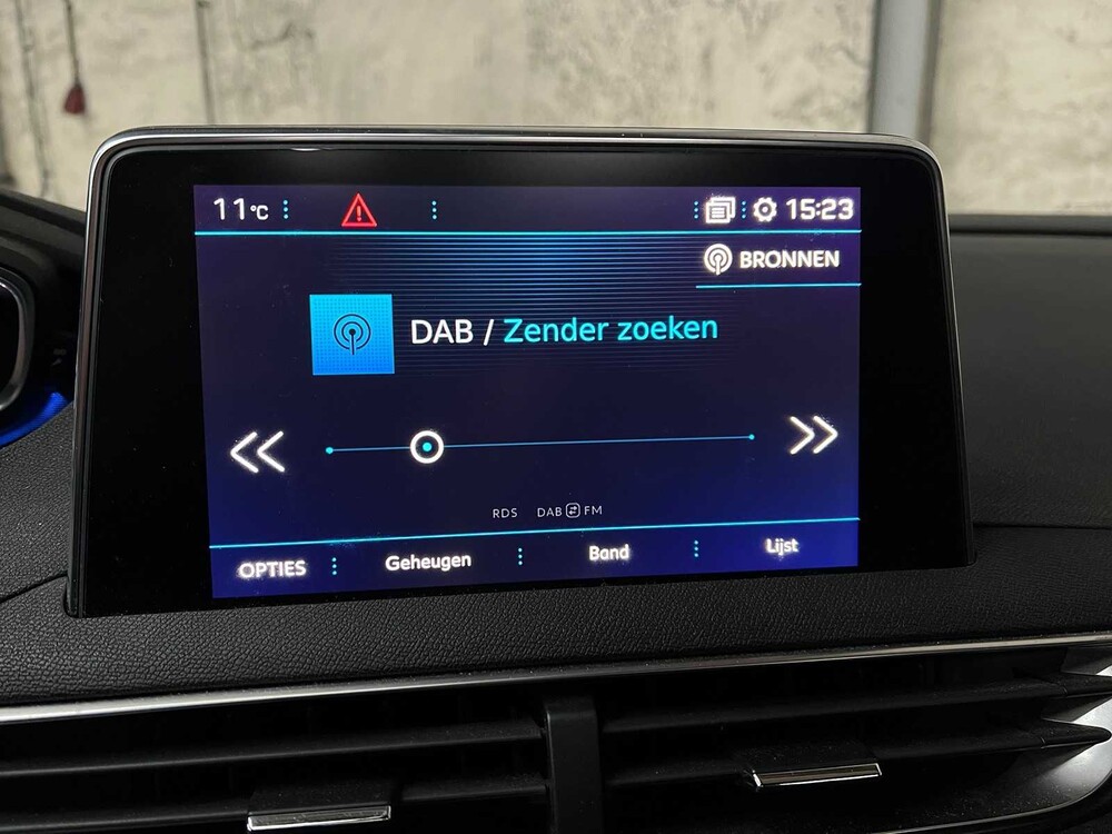 Peugeot 3008 2.0 150pk 2018