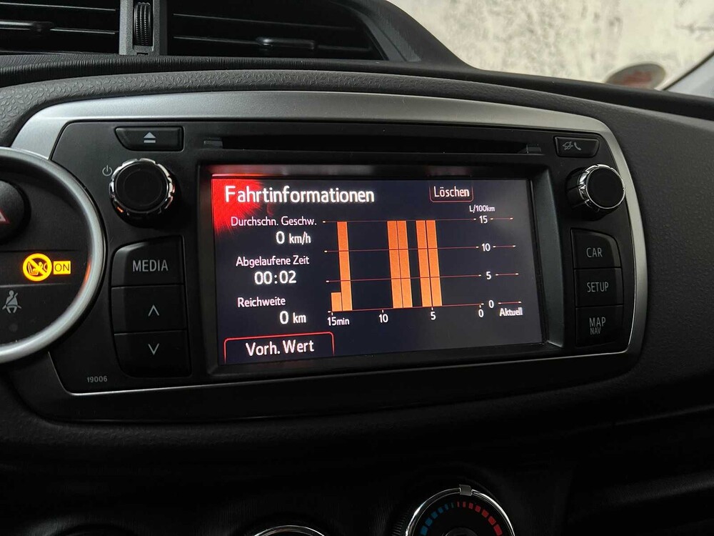 Toyota Yaris 1.0 VVT-i Trend 69hp 2014, X-605-GJ