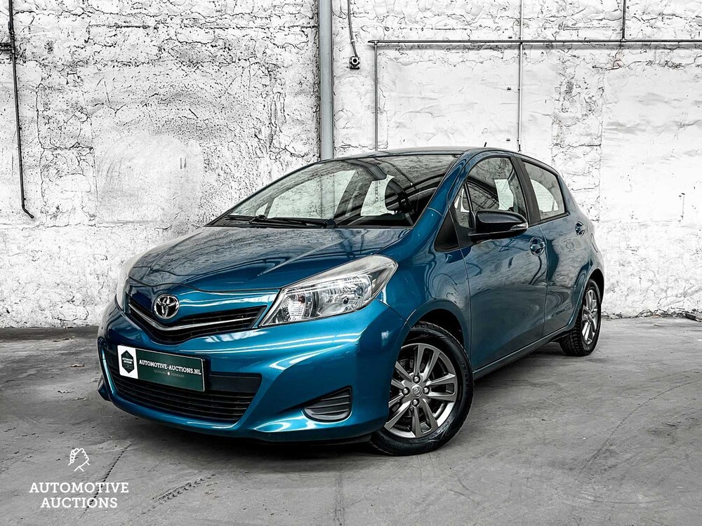 Toyota Yaris 1.0 VVT-i Trend 69hp 2014, X-605-GJ