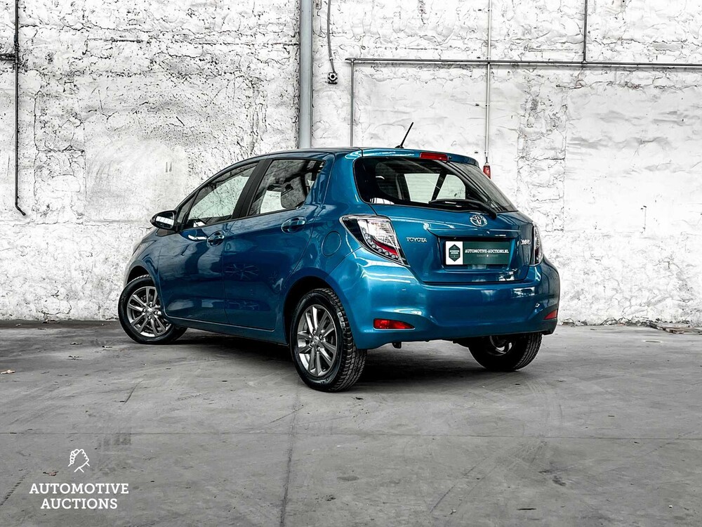Toyota Yaris 1.0 VVT-i Trend 69hp 2014, X-605-GJ