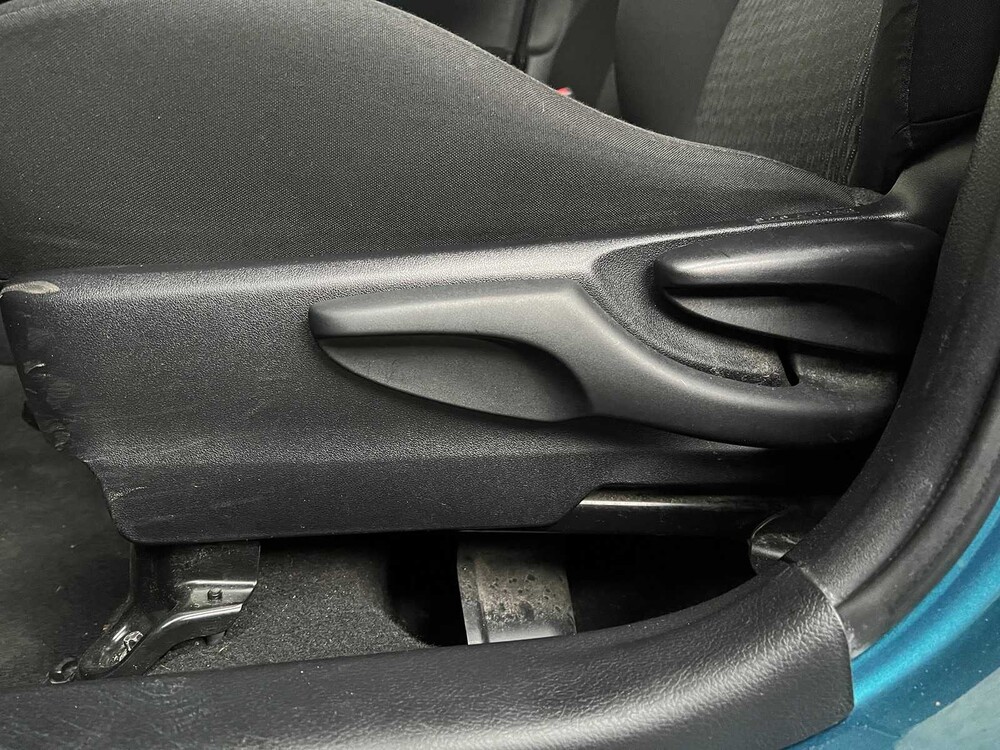 Toyota Yaris 1.0 VVT-i Trend 69hp 2014, X-605-GJ