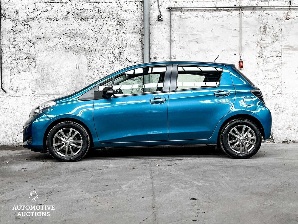 Toyota Yaris 1.0 VVT-i Trend 69hp 2014, X-605-GJ