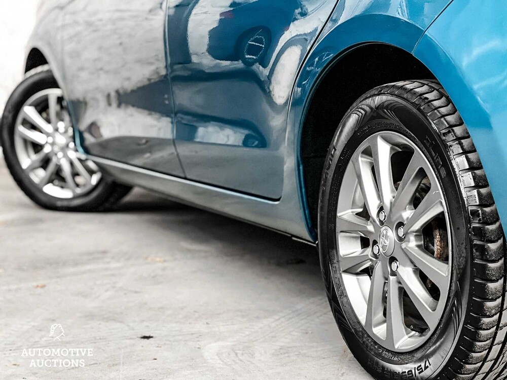 Toyota Yaris 1.0 VVT-i Trend 69hp 2014, X-605-GJ