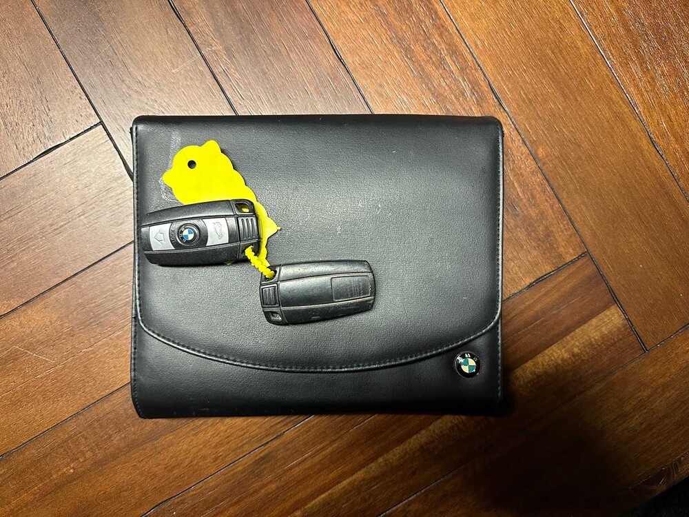 BMW 3 Series Touring 318i Luxury Line 143hp 2011, 05-XBL-8