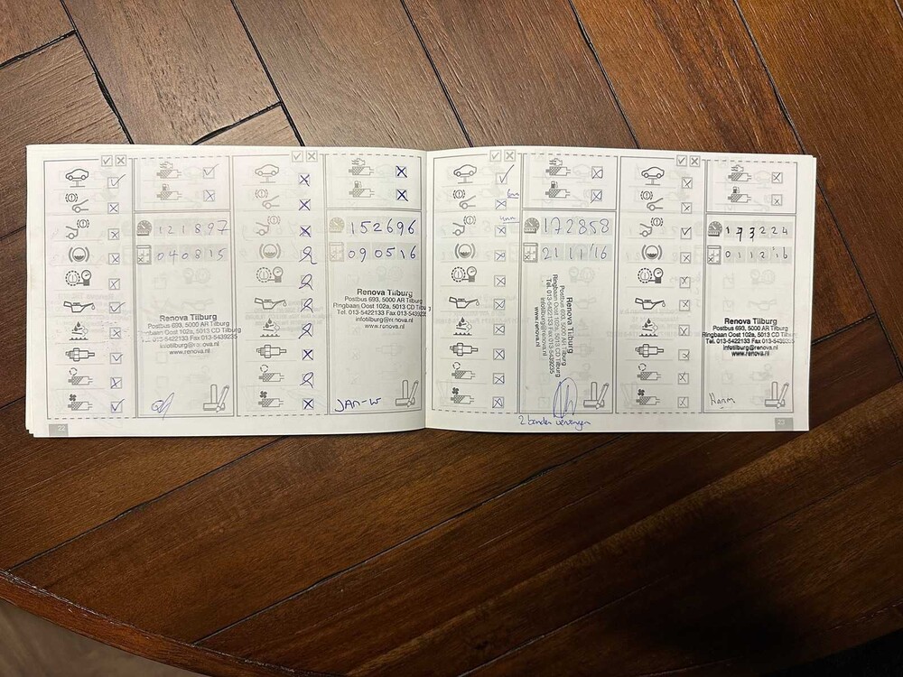 BMW 3 Series Touring 318i Luxury Line 143hp 2011, 05-XBL-8