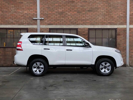 Toyota Land Cruiser 4x4 2.8D 177pk 2016