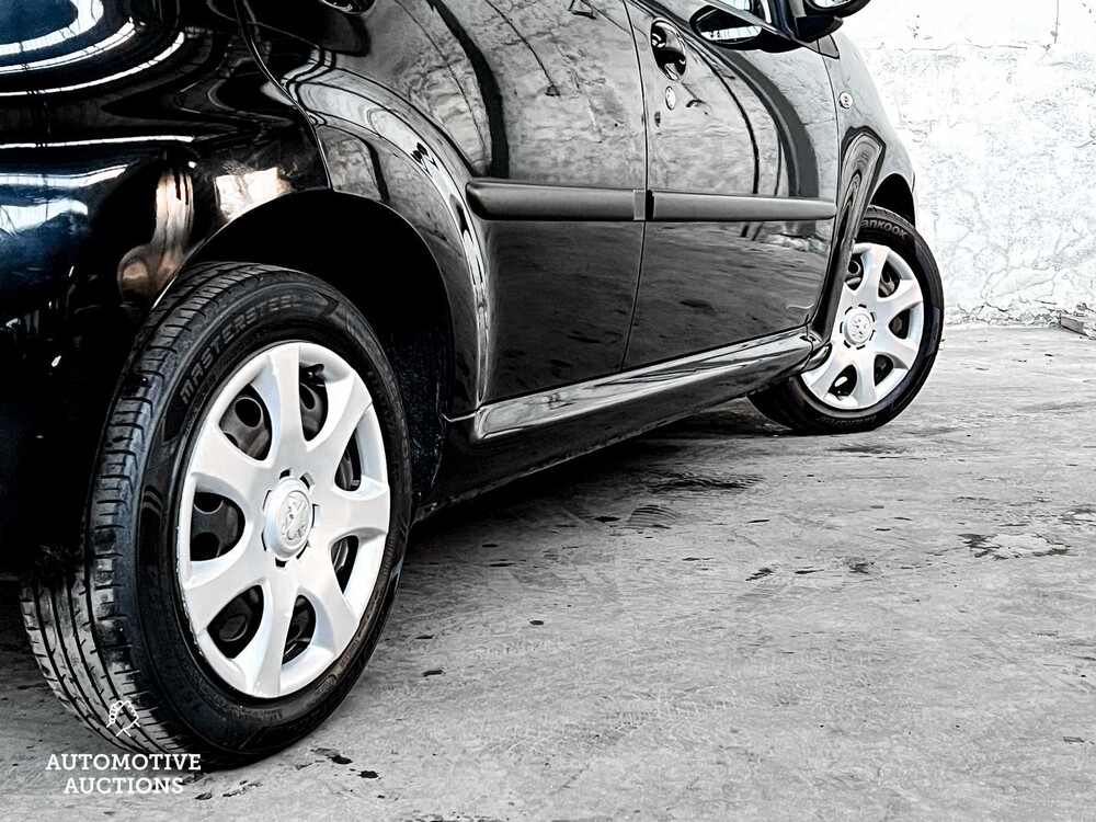 Peugeot 107 1.0-12V XS 68hp 2012 -Orig. GB-, 38-TLR-2