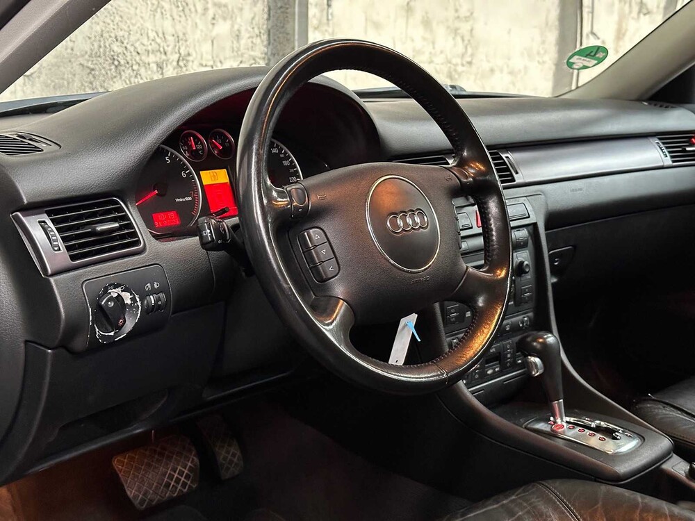 Audi A6 Limousine 2.4 Pro Line MT 170PS 2003 74-NK-XG