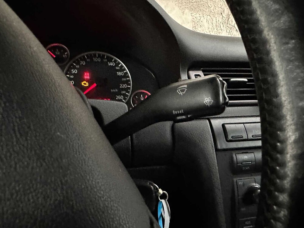 Audi A6 Limousine 2.4 Pro Line MT 170PS 2003 74-NK-XG