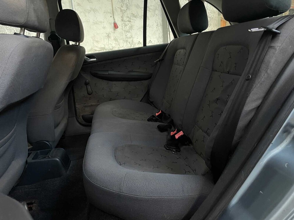 Skoda Fabia Combi 1.4-16V Elegance 75hp -Orig. NL-, 01-LL-PD