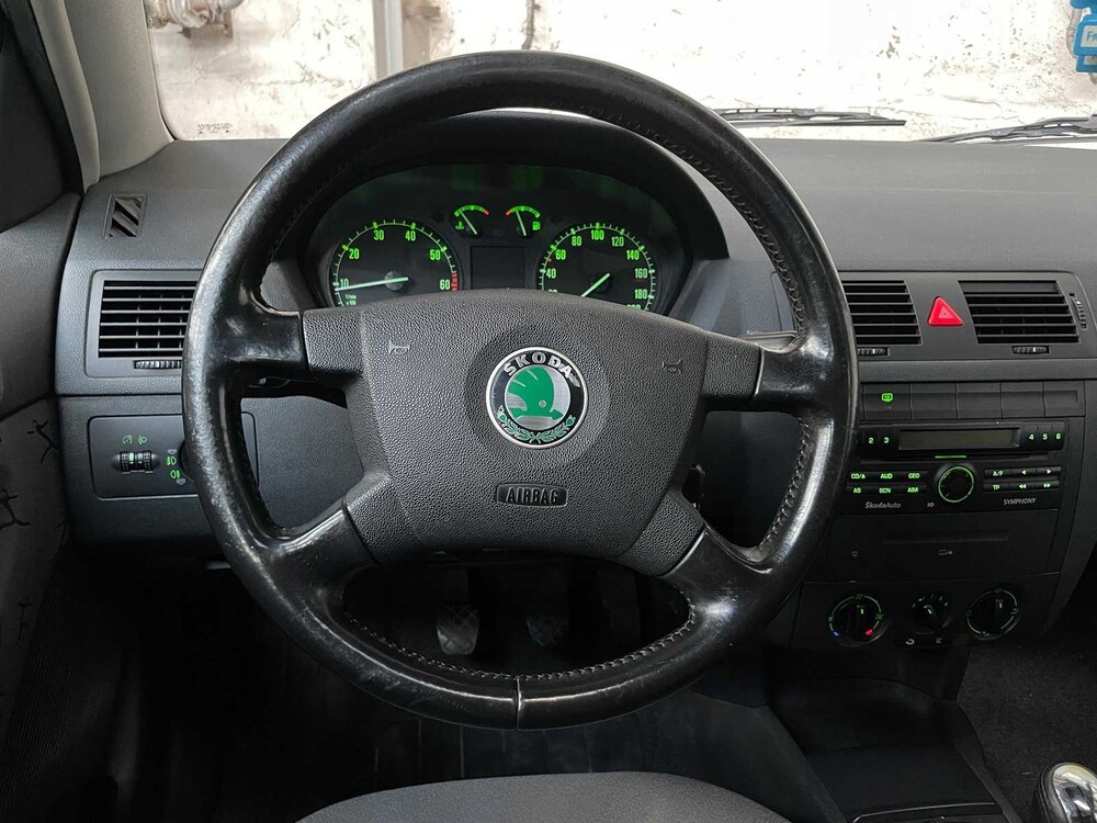 Skoda Fabia Combi 1.4-16V Elegance 75hp -Orig. NL-, 01-LL-PD