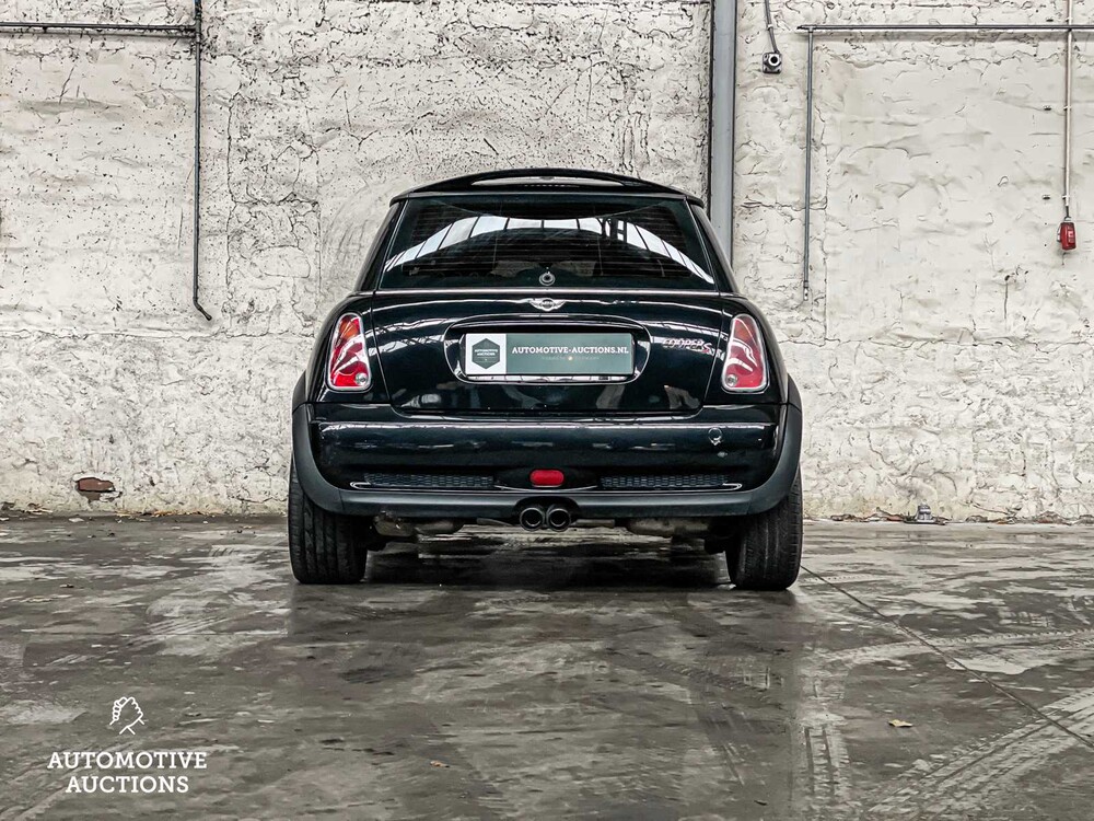 Mini Cooper S 1.6 170hp 2004, 77-KHT-5