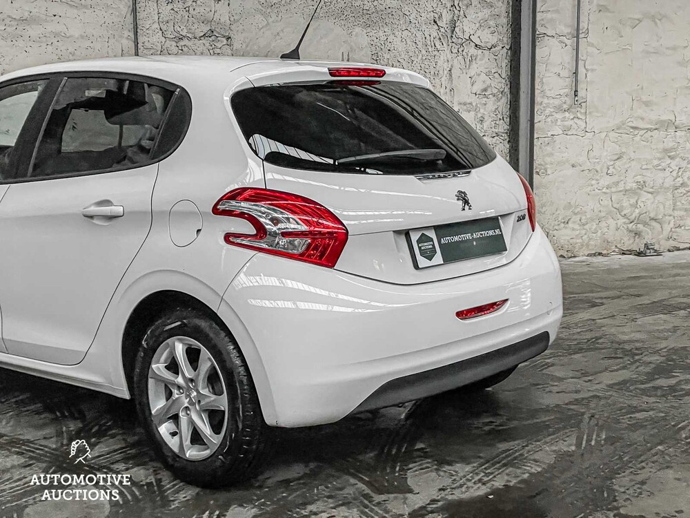 Peugeot 208 1.2 VTi Style 82hp 2014 ORIG-NL, 5-XHL-00