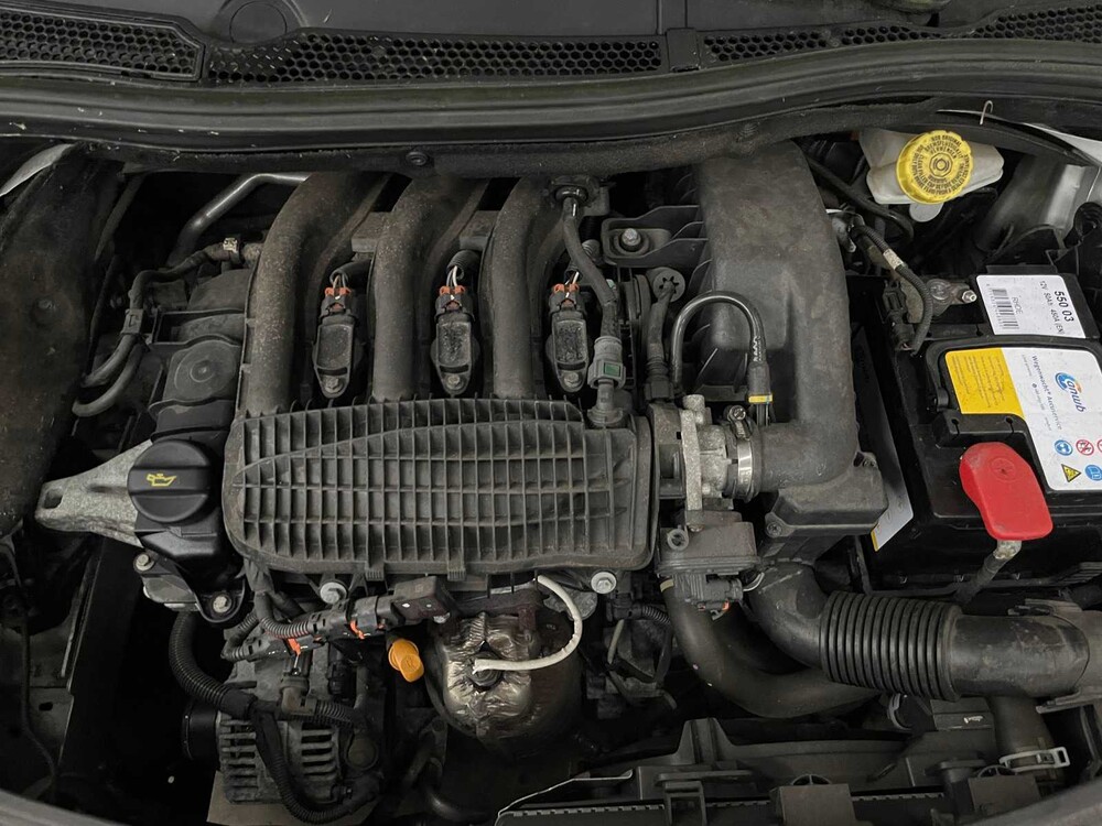 Peugeot 208 1.2 VTi Style 82hp 2014 ORIG-NL, 5-XHL-00