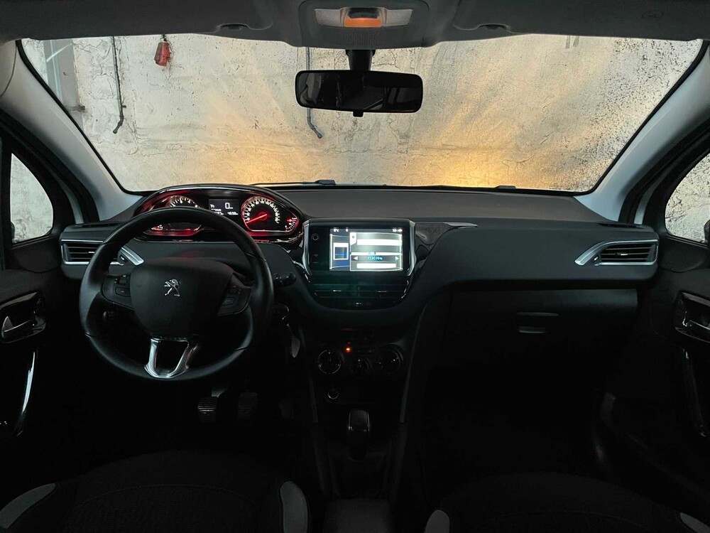 Peugeot 208 1.2 VTi Style 82hp 2014 ORIG-NL, 5-XHL-00