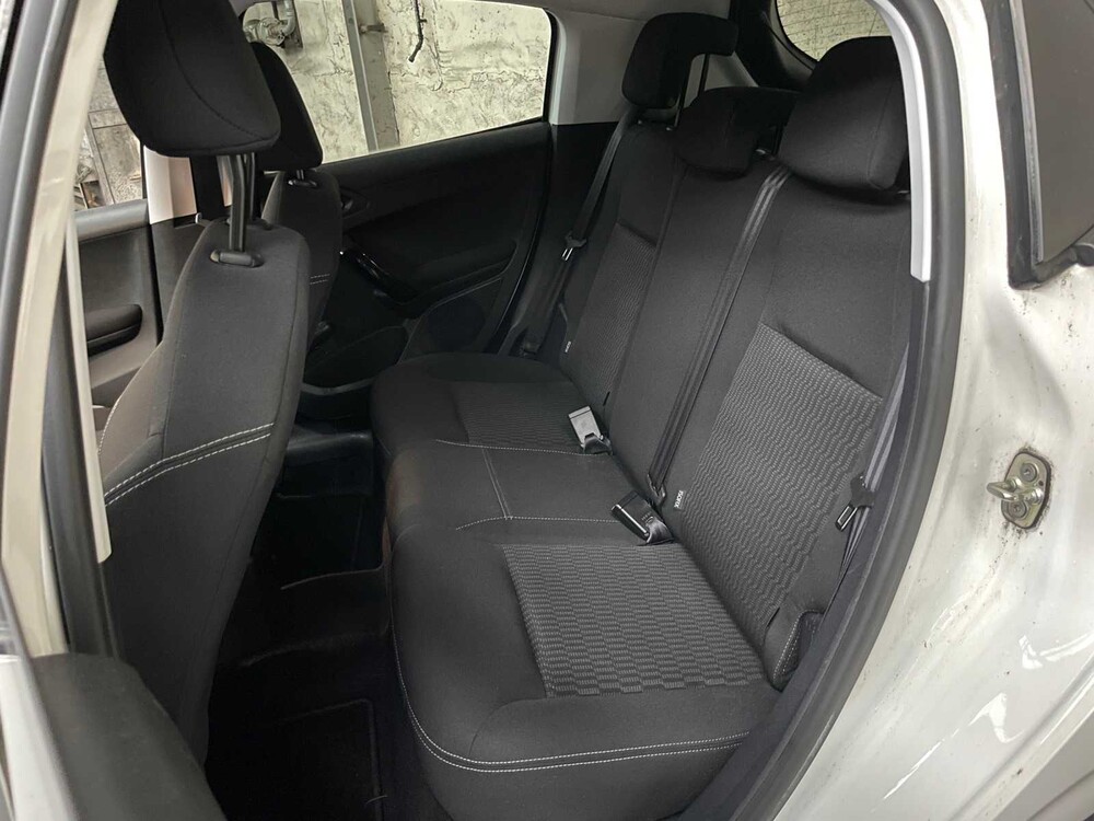 Peugeot 208 1.2 VTi Style 82hp 2014 ORIG-NL, 5-XHL-00